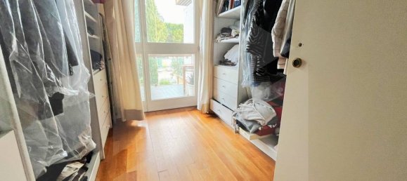 5 Schlafzimmer Villa in Bari, Italy, Nr. 25309 4