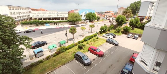 Apartamento de 3 dormitorios en Santander, Spain No. 145083 10