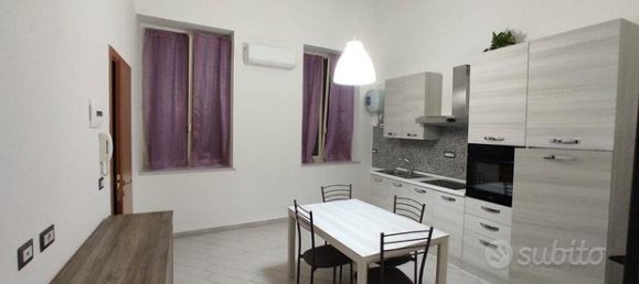 Квартира с 3 комнатами в Мессина, Италия № 272139 3