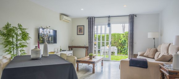 3 bedrooms Townhouse in Estepona, Spain No. 145738 5