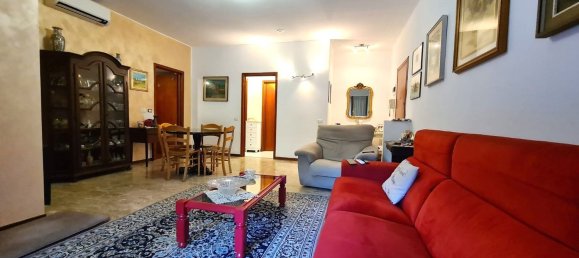 3 rooms Apartment in Peschiera Borromeo, Italy No. 172672 13