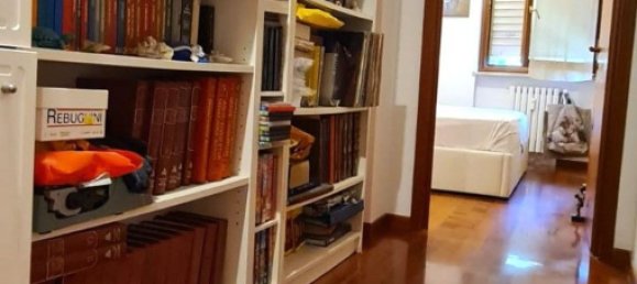 3 rooms Apartment in Peschiera Borromeo, Italy No. 172672 14