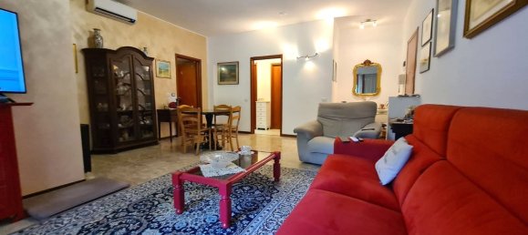 3 rooms Apartment in Peschiera Borromeo, Italy No. 172672 12
