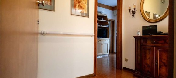 4 rooms Apartment in Trentino-Alto Adige, Italy No. 52239 6