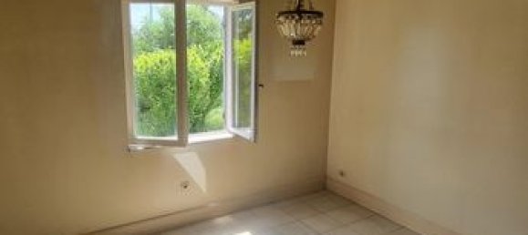 2 bedrooms House in Ain, France No. 309264 15