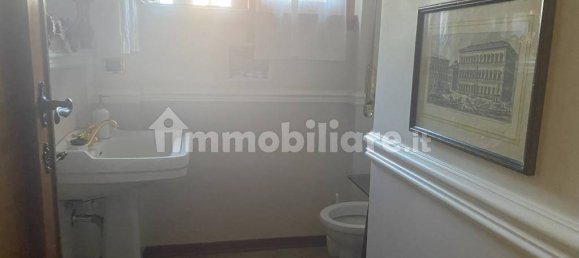 4 bedrooms Villa in Pomezia, Italy No. 371237 6