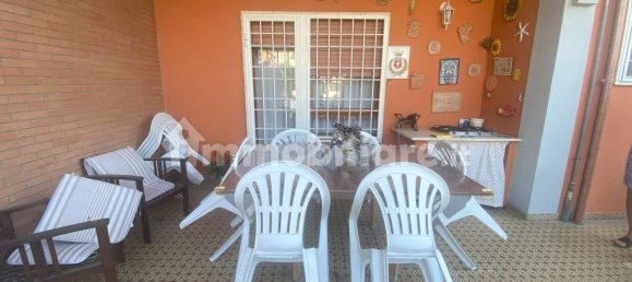 4 bedrooms Villa in Pomezia, Italy No. 371237 8