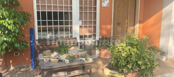 4 bedrooms Villa in Pomezia, Italy No. 371237 9