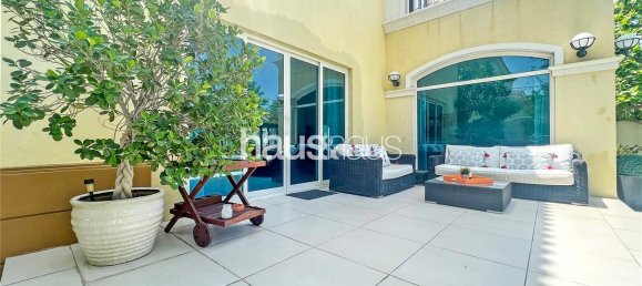 Villa de 4 dormitorios en Jumeirah Park, UAE No. 99788 15