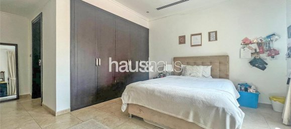Villa de 4 dormitorios en Jumeirah Park, UAE No. 99788 6