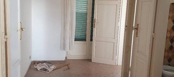 Дом с 6 комнатами в Модика, Италия № 172089 7