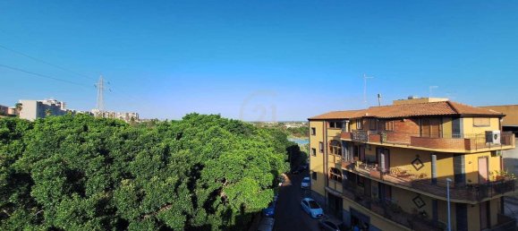 3 bedrooms Apartment in Catania, Italy No. 342051 11