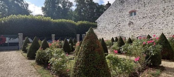 Studio in Fontainebleau, France, Nr. 291277 2