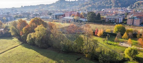 Terreno de 1 habitación en Bergamo, Italy No. 109273 3