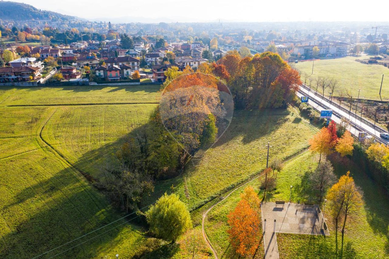Terreno de 1 habitación en Bergamo, Italy No. 109273