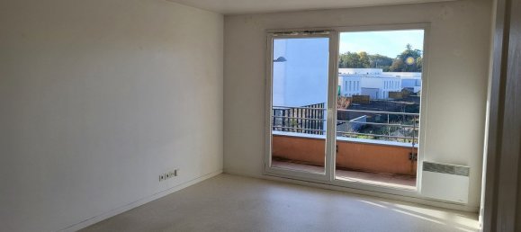 Квартира с 2 спальнями в Эпернон, Франция № 71955 2