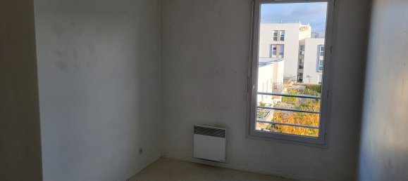 Квартира с 2 спальнями в Эпернон, Франция № 71955 4