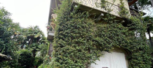 10 rooms Villa in Stresa, Italy No. 306458 2