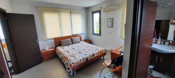 3 chambres Maison à Latsia, Cyprus No. 7728 8