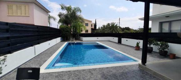 3 chambres Maison à Latsia, Cyprus No. 7728 16