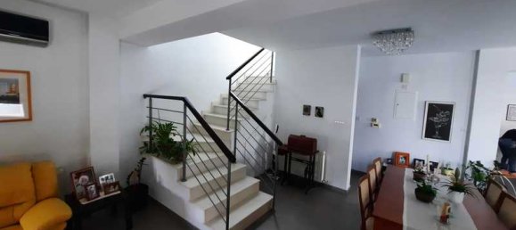 3 chambres Maison à Latsia, Cyprus No. 7728 11