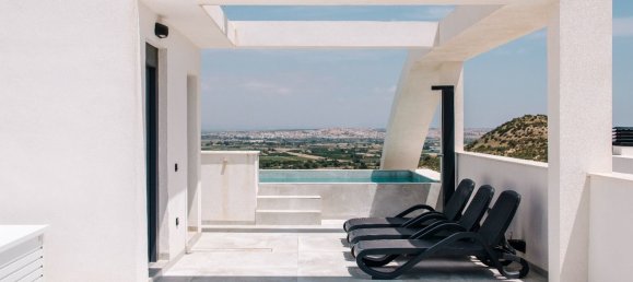 Bungalow de 2 dormitorios en Ciudad Quesada, Spain No. 11656 2