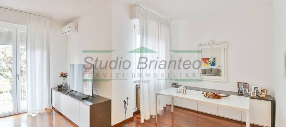 3 غرف نوم شقة في Seregno, Italy رقم 258857 12