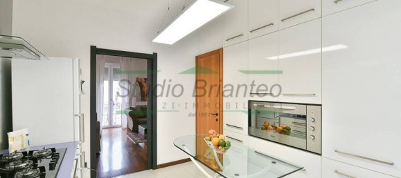 3 غرف نوم شقة في Seregno, Italy رقم 258857 14