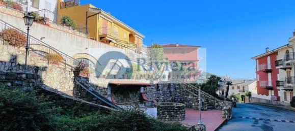 2 rooms Apartment in San Bartolomeo al Mare, Italy No. 267566 3