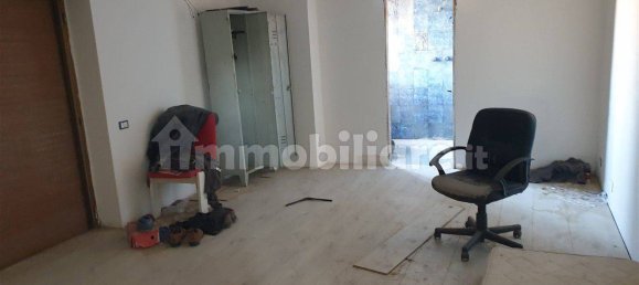 Склад с 5 комнатами в Рим, Италия № 85699 5