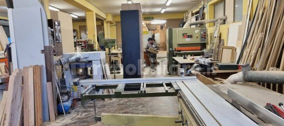 Склад с 5 комнатами в Рим, Италия № 85699 49