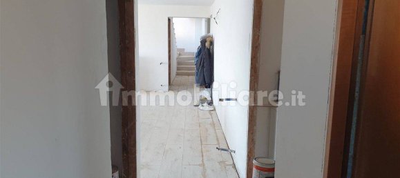 Склад с 5 комнатами в Рим, Италия № 85699 2