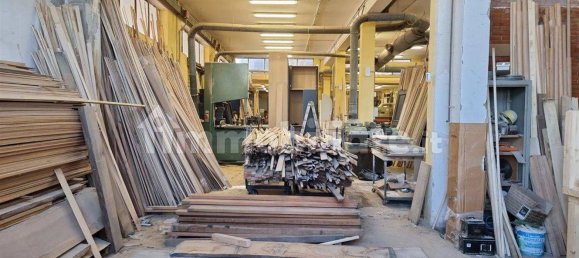 Склад с 5 комнатами в Рим, Италия № 85699 30