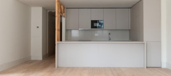 2 bedrooms Apartment in Lisbon, Portugal No. 208893 9