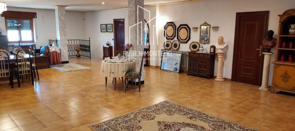 Casa de 7 dormitorios en Salamanca, Spain No. 25535 24