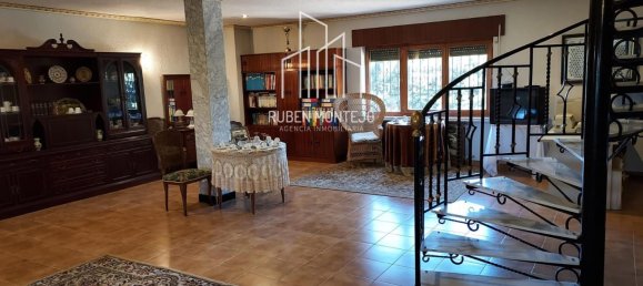 Casa de 7 dormitorios en Salamanca, Spain No. 25535 25