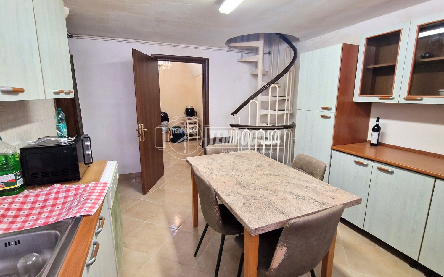 2 bedrooms House in Bari, Italy No. 312567