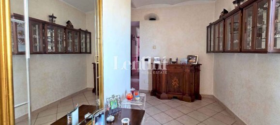 Casa de 8 divisões em Casale Monferrato, Italy N.º 298249 16