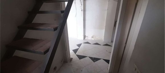  عقار تجاري في Syracuse, Italy 58متر مربع رقم 242402 13