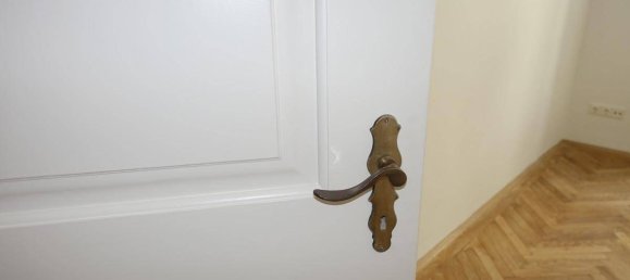 2 rooms Apartment in Vienna, Austria No. 120211 4