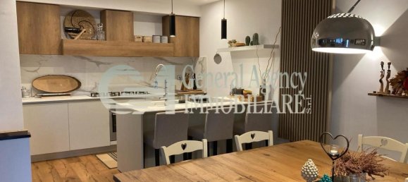 Villa de 16 habitaciónes en Rome, Italy No. 3589 8