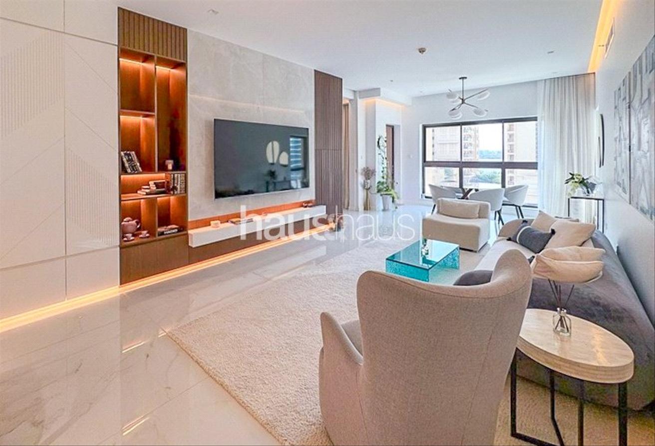 Квартира с 2 спальнями в Пальма Джумейра, ОАЭ № 99538