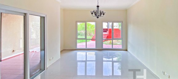 4 bedrooms Villa in Meadows, UAE No. 33299 6