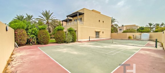 4 bedrooms Villa in Meadows, UAE No. 33299 2