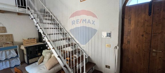 2 bedrooms House in Foligno, Italy No. 50346 21