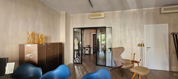  مكتب في Piacenza, Italy 240متر مربع رقم 80281 2