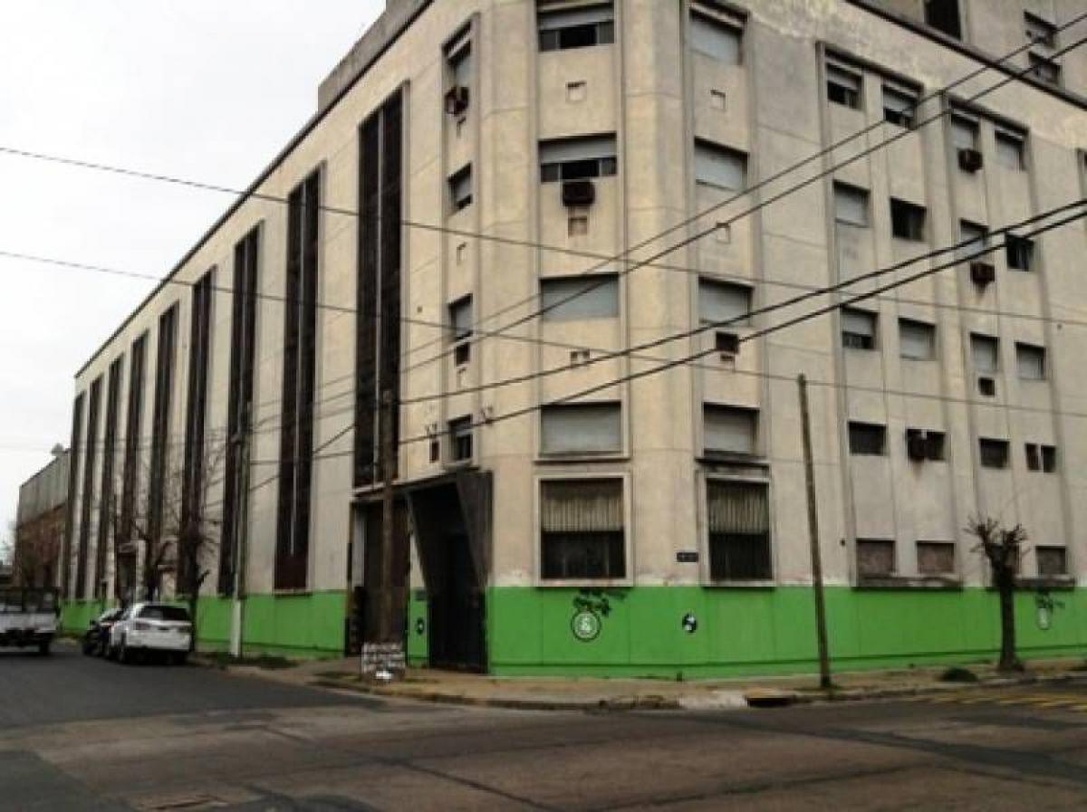 17920m² Building in Avellaneda, Argentina No. 104519