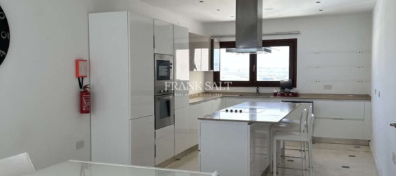 Ático de 3 dormitorios en Saint Paul's Bay, Malta No. 11022 5