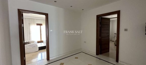 Ático de 3 dormitorios en Saint Paul's Bay, Malta No. 11022 13