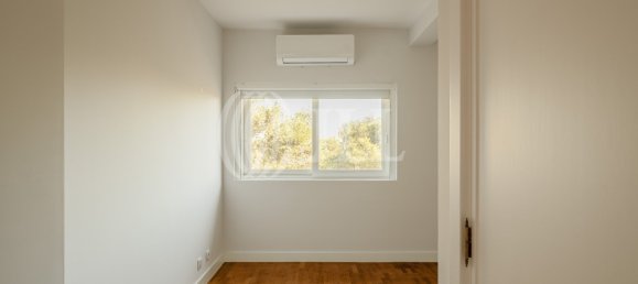 4 bedrooms Duplex in Cascais, Portugal No. 110749 12